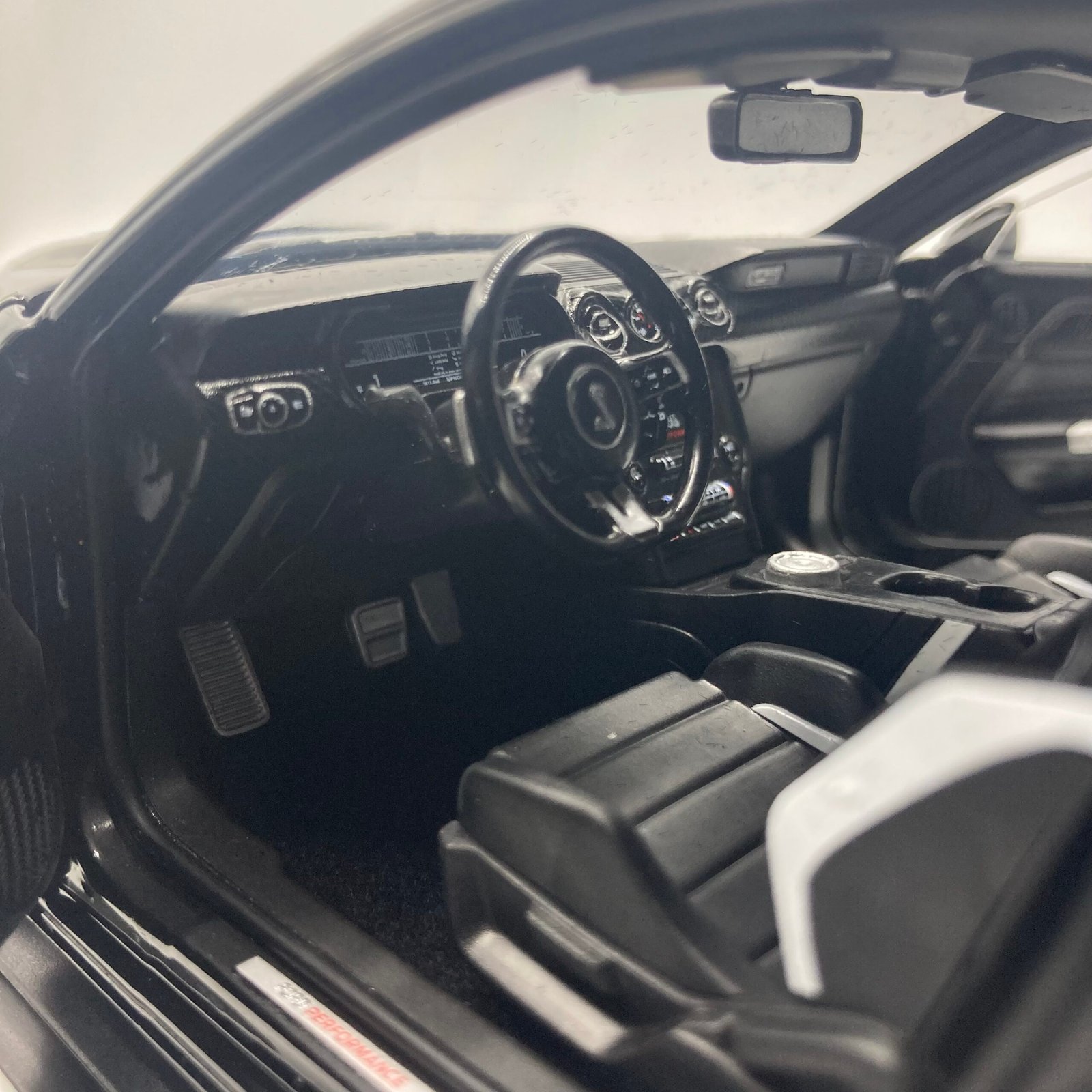 Ford Mustang Shelby GT500 Black 2022 – Image 9