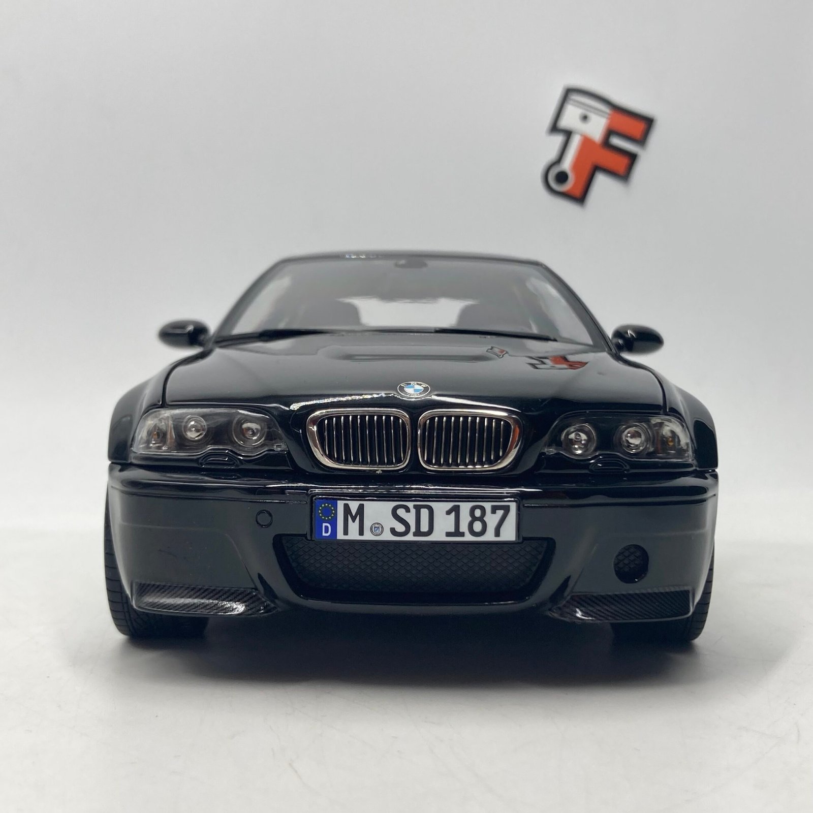 BMW M3 CSL E46 2003 Saphire Black – Image 2