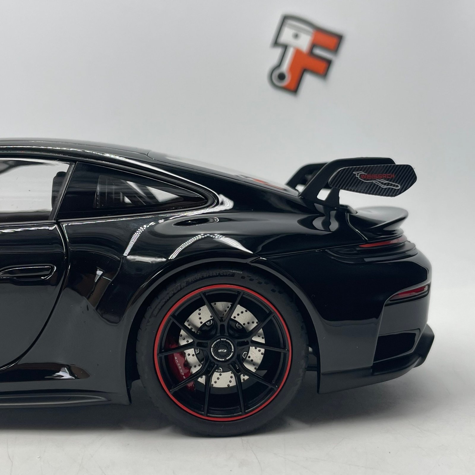 Porsche 911 GT3 2025 Black – Image 13