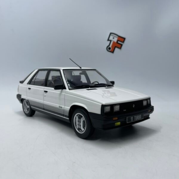 Miniature Renault 11 Turbo 1985 Blanche MCG 18589 1/18 vendue en Suisse