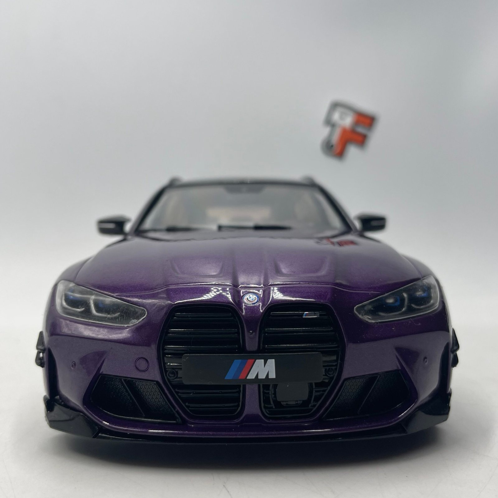BMW M3 G81 Touring 2023 Purple – Image 2
