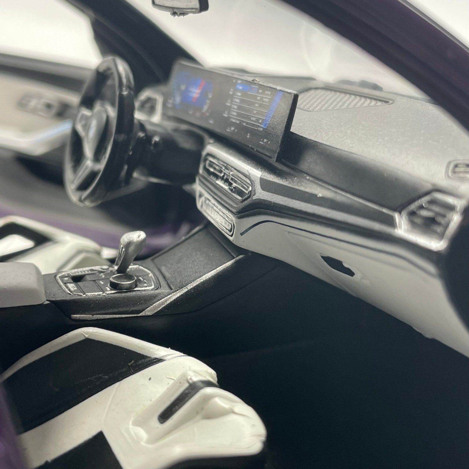 BMW M3 G81 Touring 2023 Purple – Image 10
