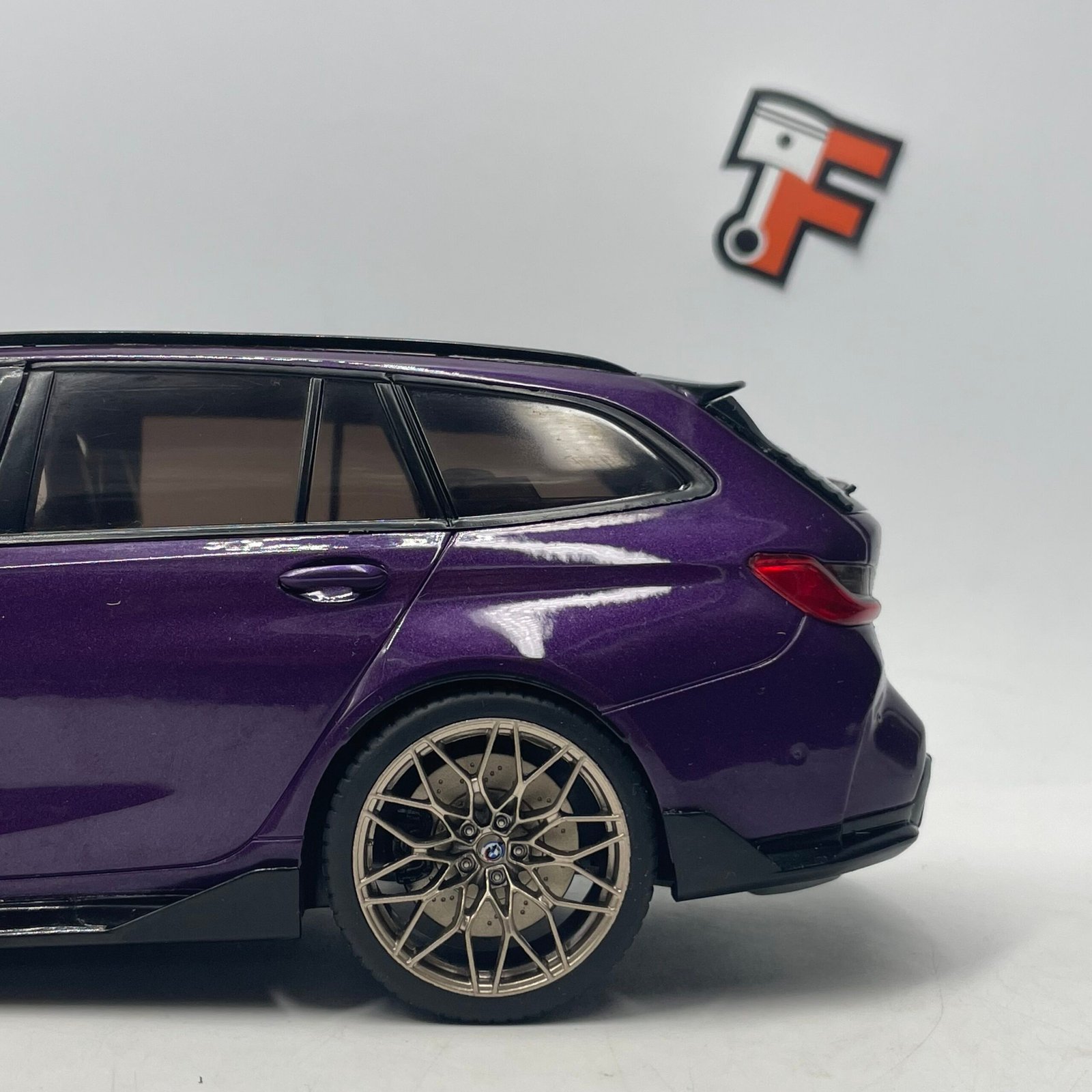 BMW M3 G81 Touring 2023 Purple – Image 14