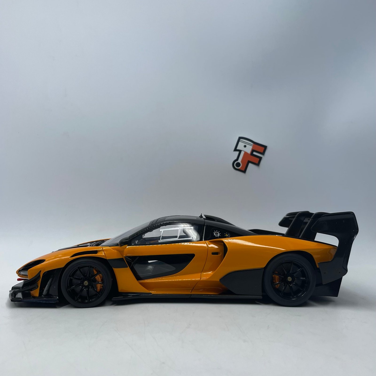 MCLAREN Senna GTR – Image 4
