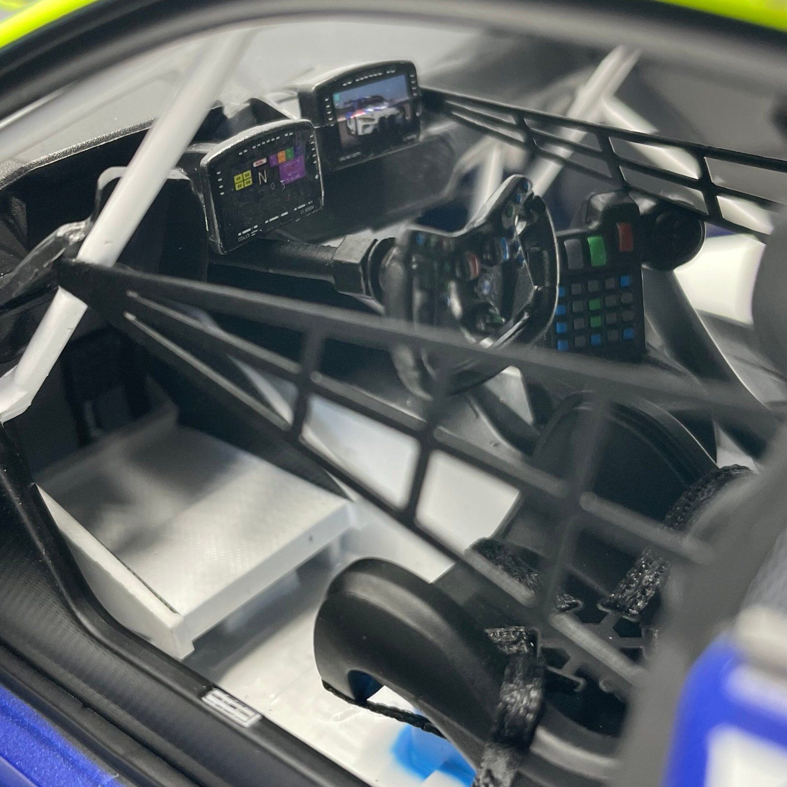 BMW M4 GT3 EVO #46 24 Heures du Mans 2025 Team WRT Valentino Rossi – Image 9