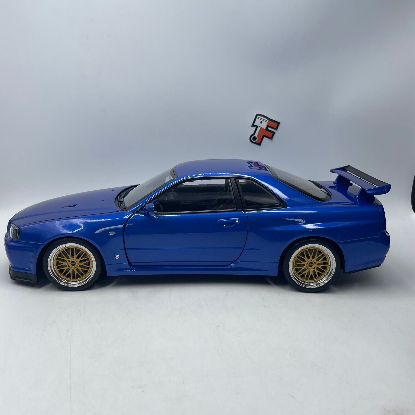 Nissan Skyline GT-R R34 V-Spec II BBS 2001 Blue 1/12 – Image 4