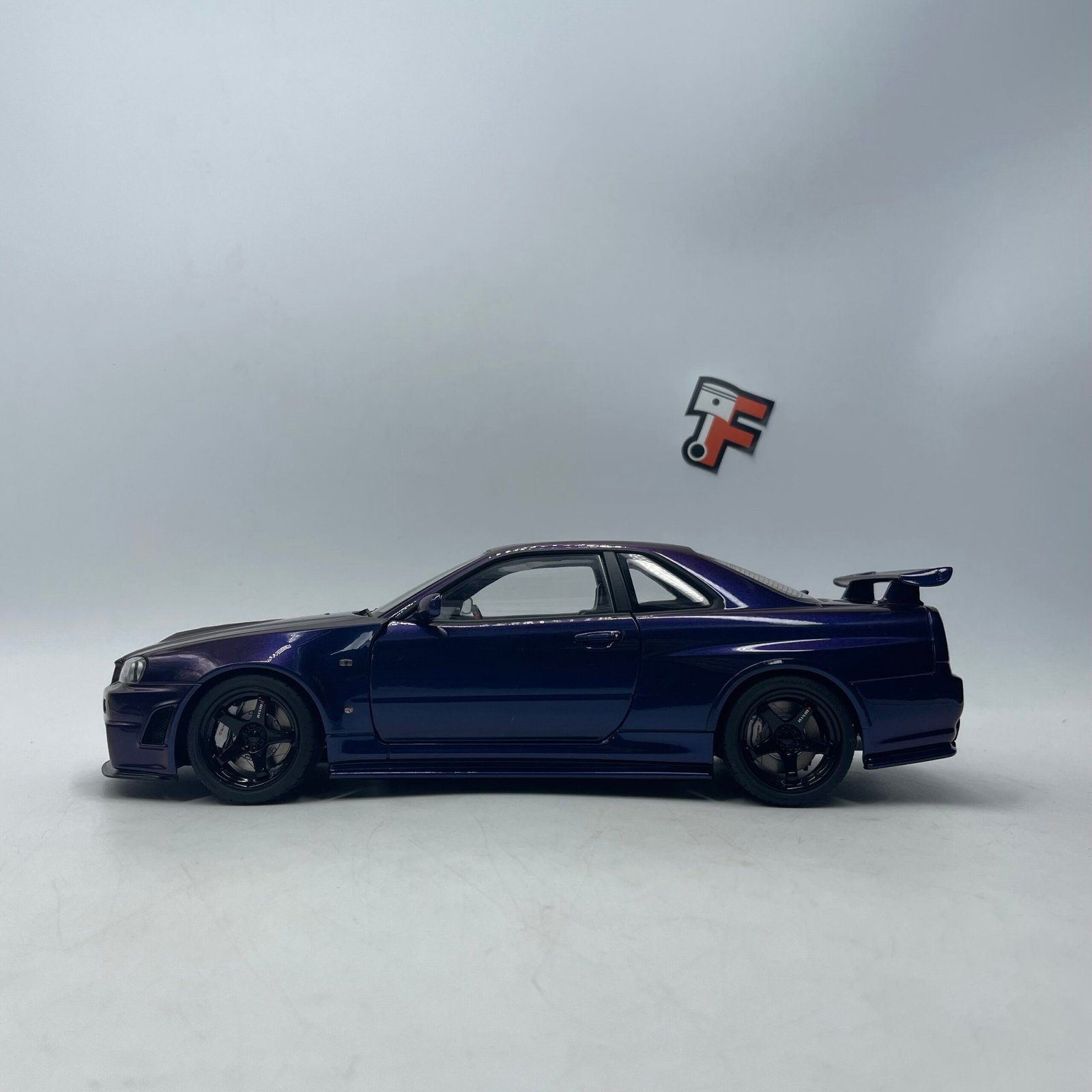 Miniature Nissan Nismo R34 GT-R Z-Tune Midnight Purple III / OCCASION vendue en Suisse