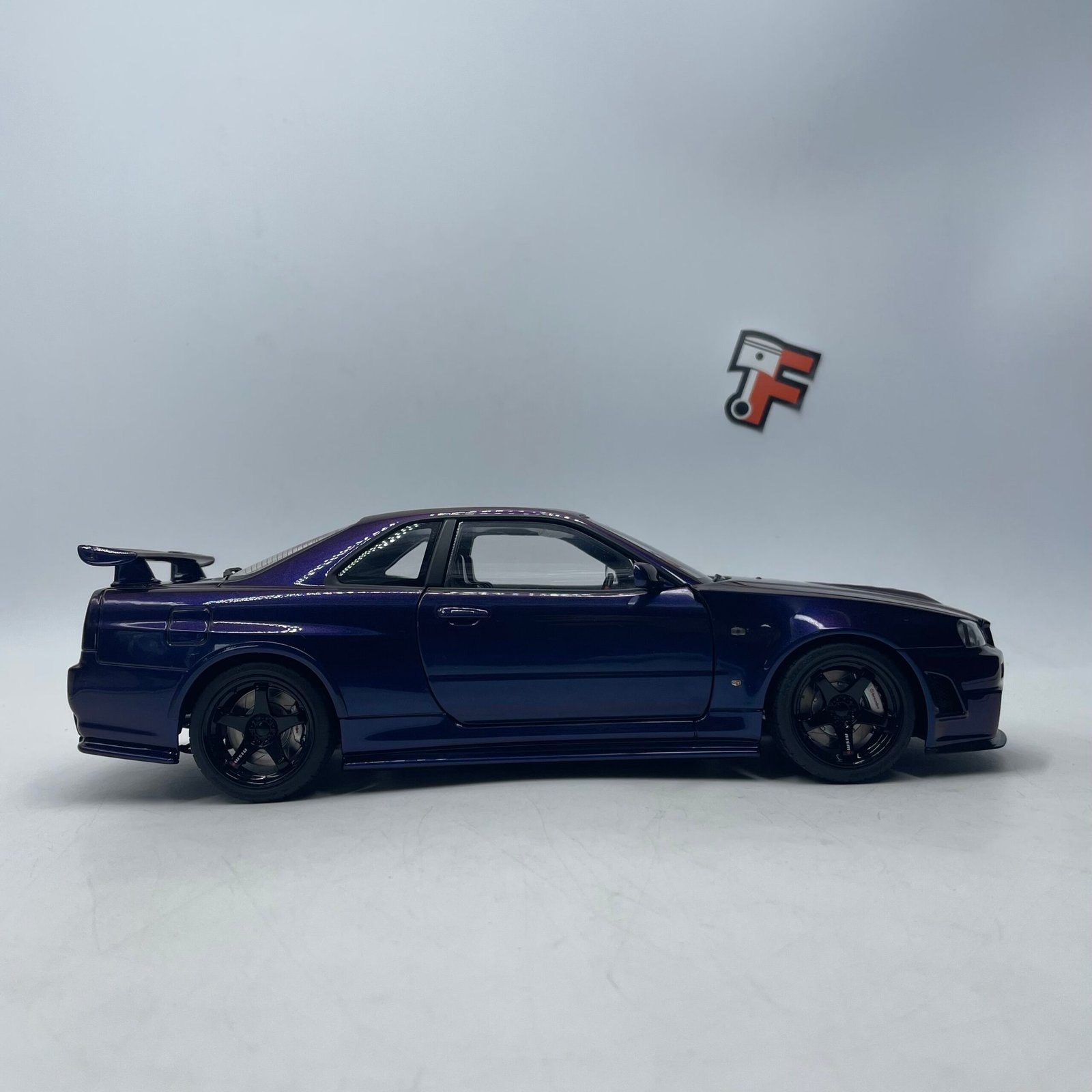 Miniature Nissan Nismo R34 GT-R Z-Tune Midnight Purple III / OCCASION vendue en Suisse
