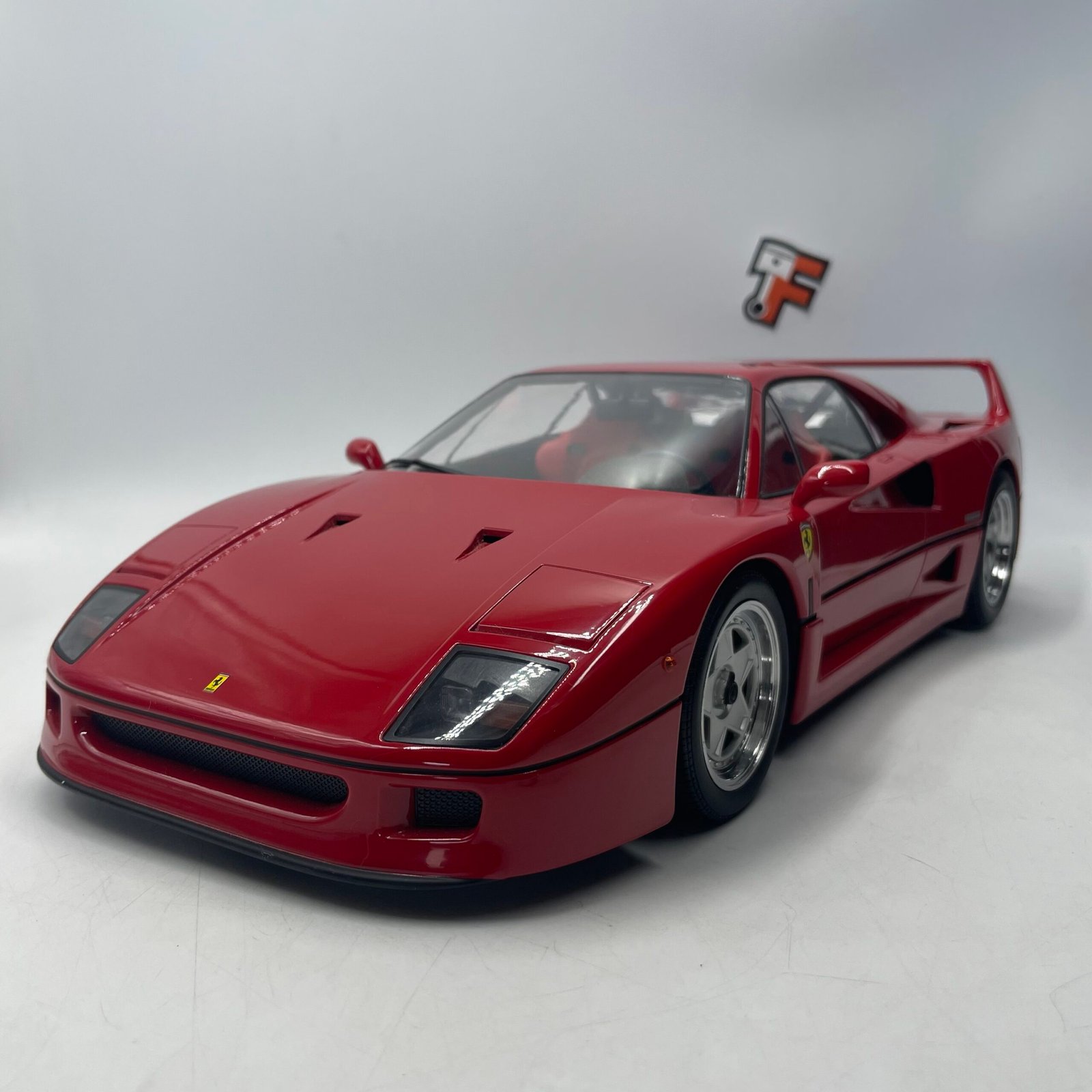 Ferrari F40 1987 Red 1/12 – Image 3