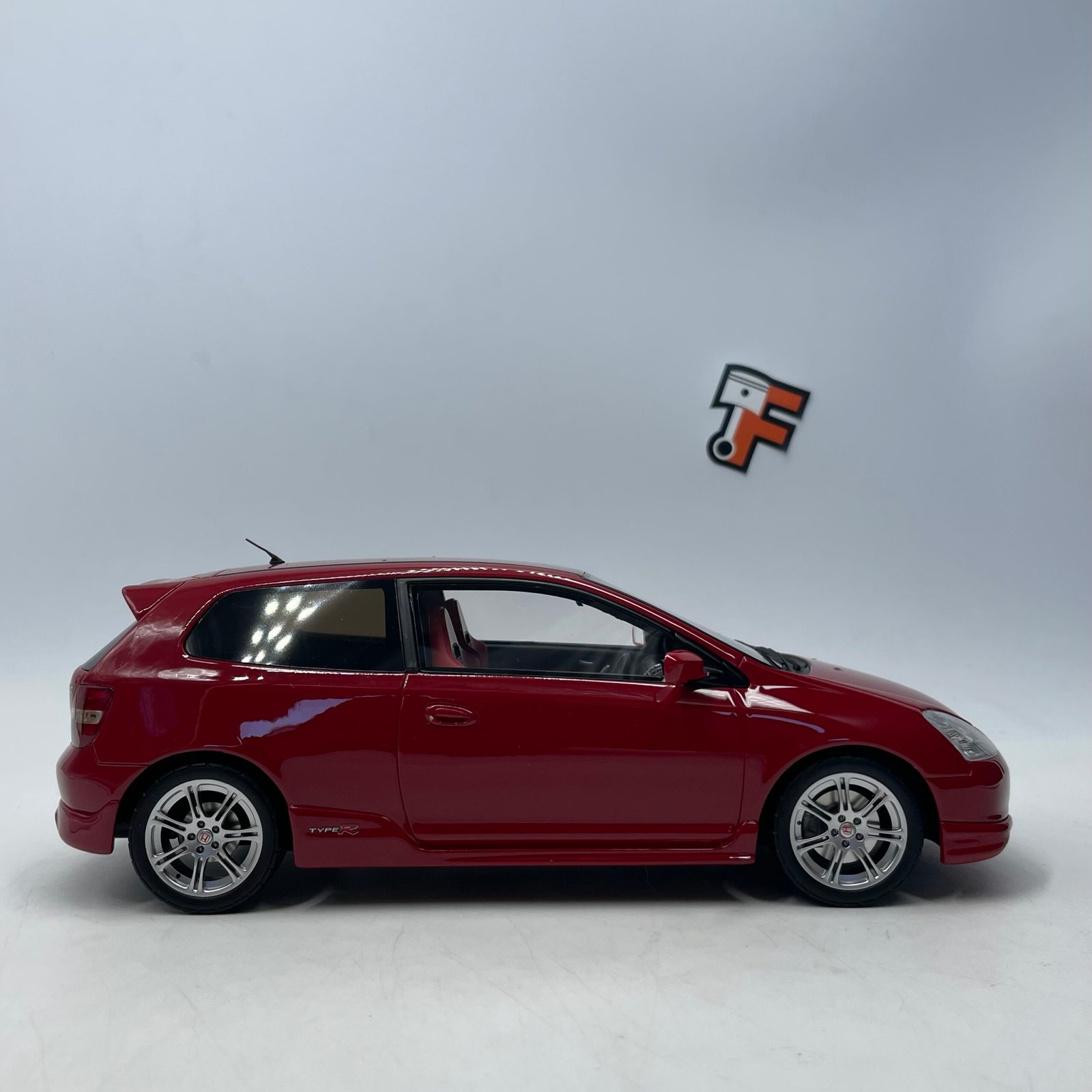 Miniature Honda Civic Type R (EP3) 2005 milano red 1/18 vendue en Suisse
