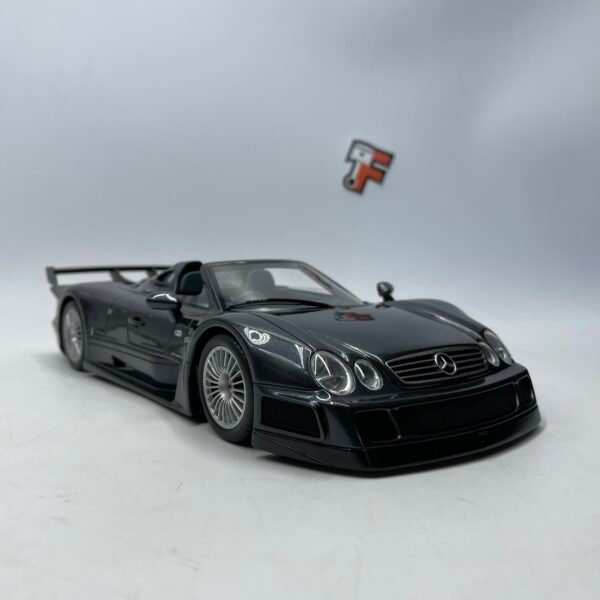 Miniature Mercedes-Benz CLK-GTR Roadster Grey GT Spirit 1/18 GT960 série limitée 999 exemplaires vendue en Suisse