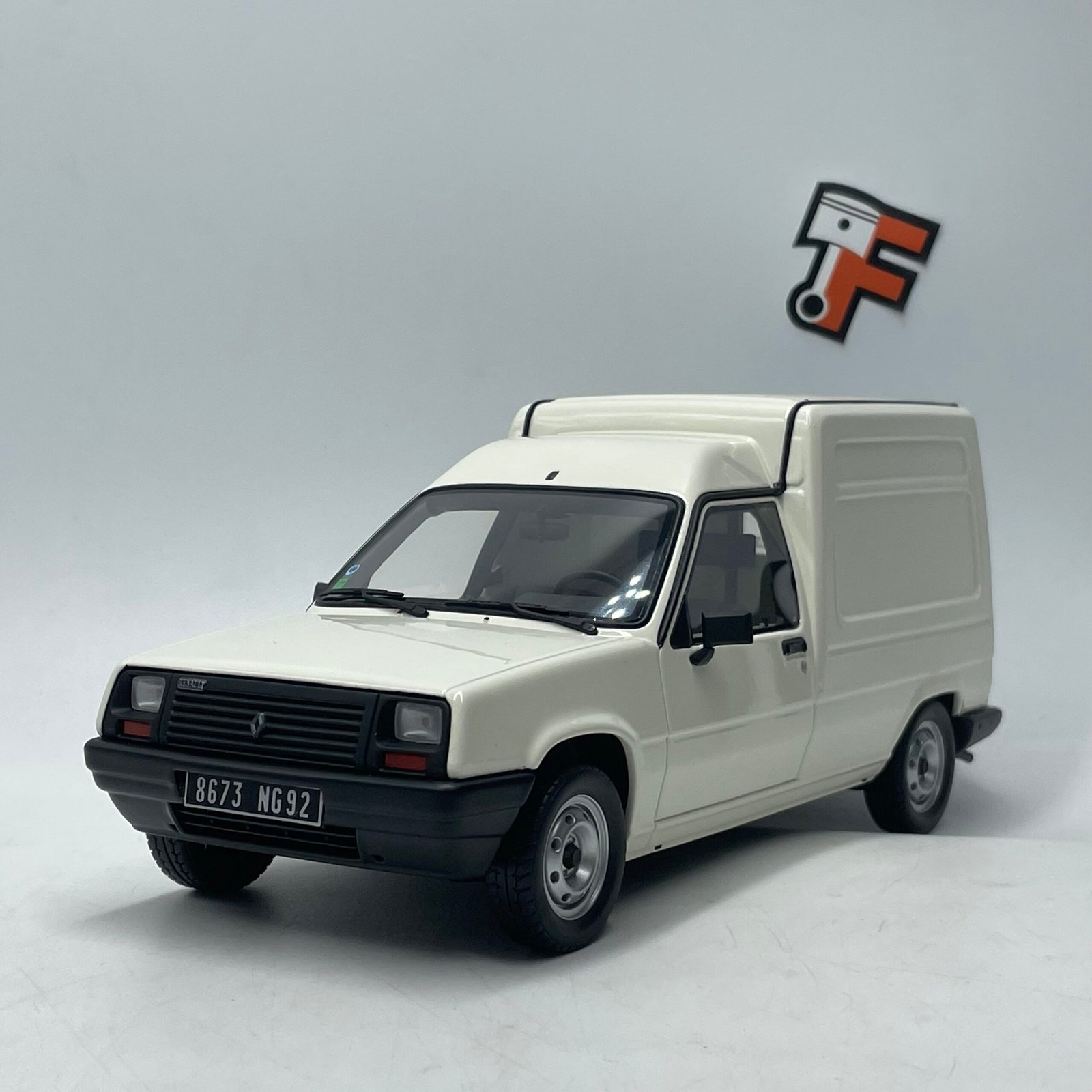 Renault Express 1985 Blanc – Image 3