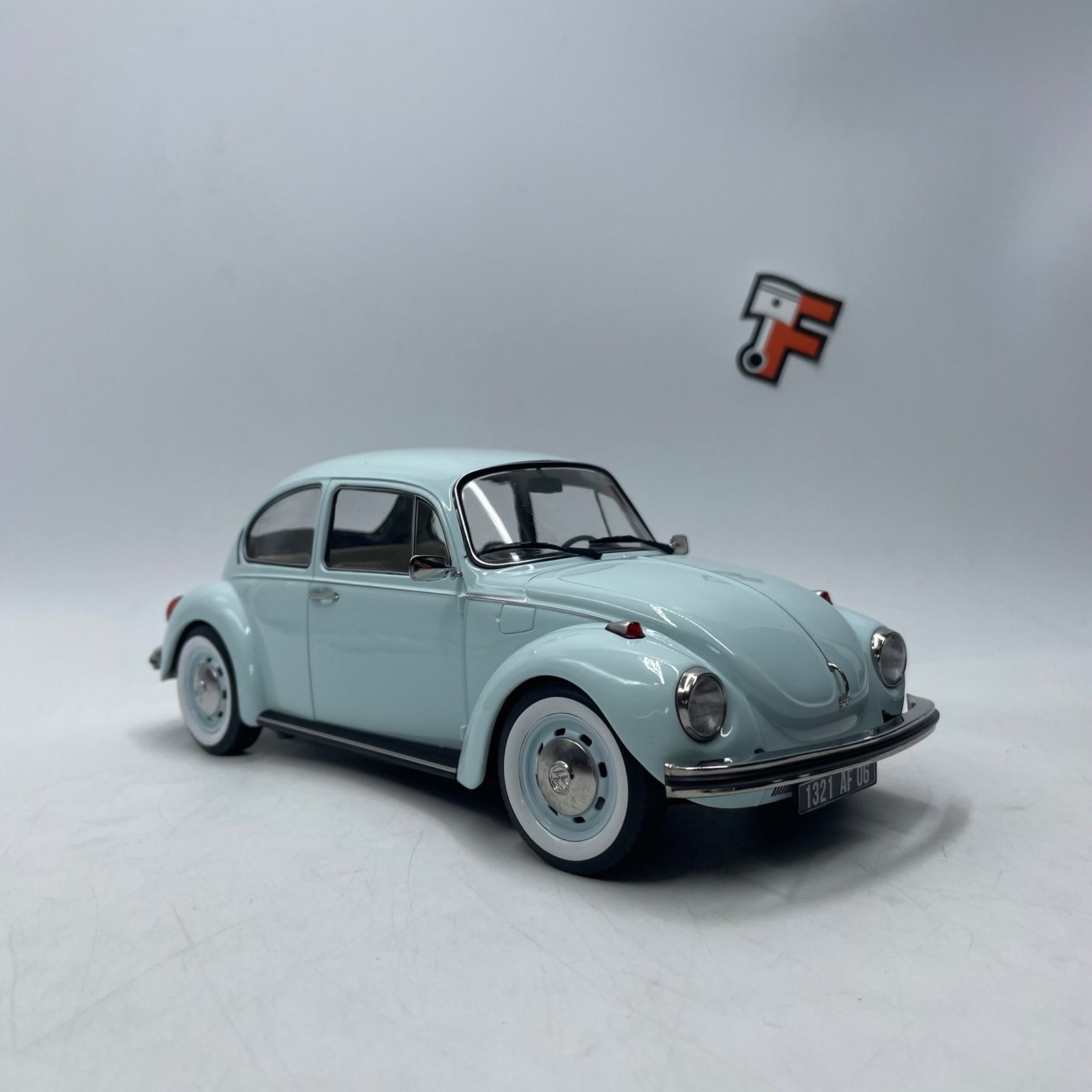 Miniature Volkswagen 1303 1973 Pastel Blue 1/18 Norev vendue en Suisse