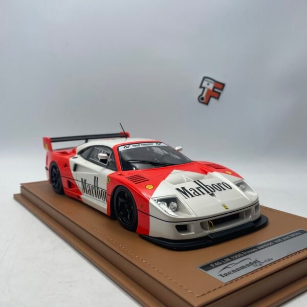 Miniature Ferrari F40 LM 1996 Press Version rouge et blanche Tecnomodel 1/18 vendue en Suisse