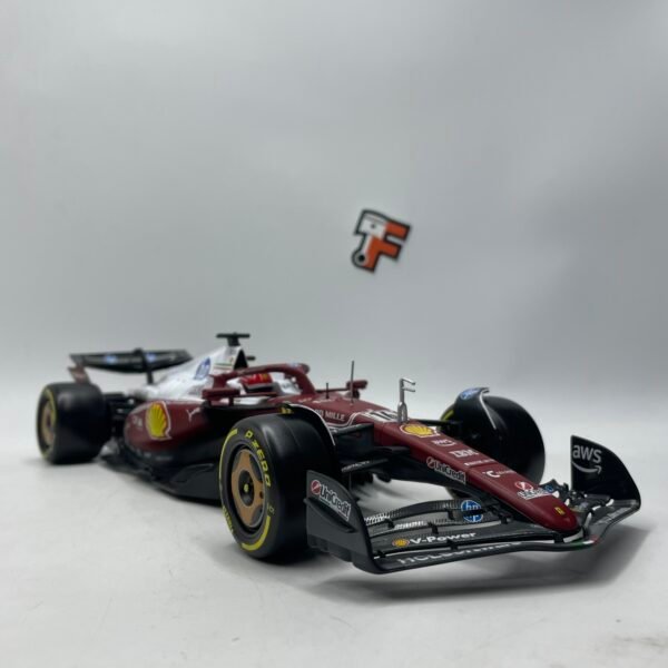 Miniature Ferrari SF-25 Charles Leclerc Monza 2025 Bburago 1/18 vendue en Suisse