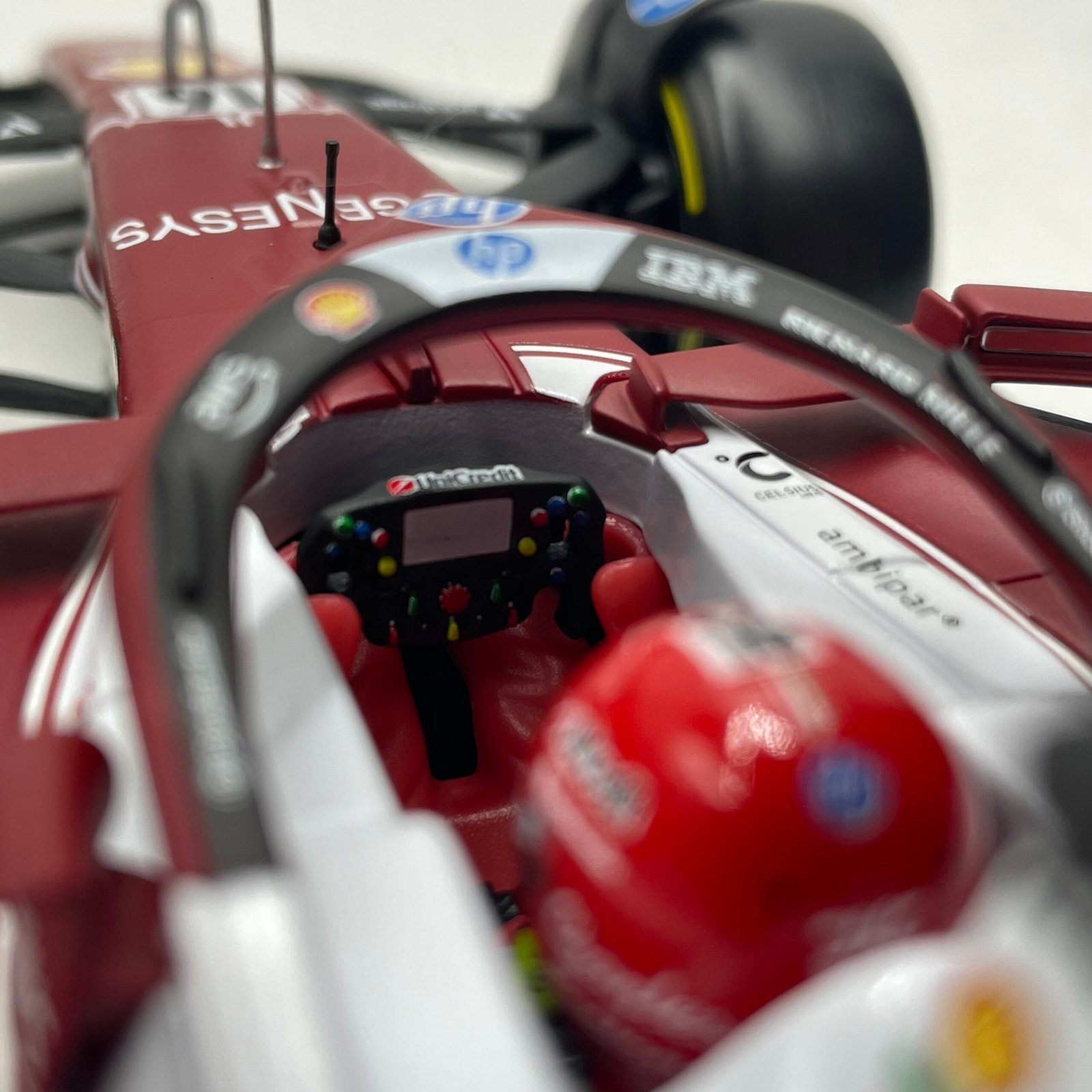 Ferrari SF-25 Charles Leclerc Monza 2025 1/18 – Image 9