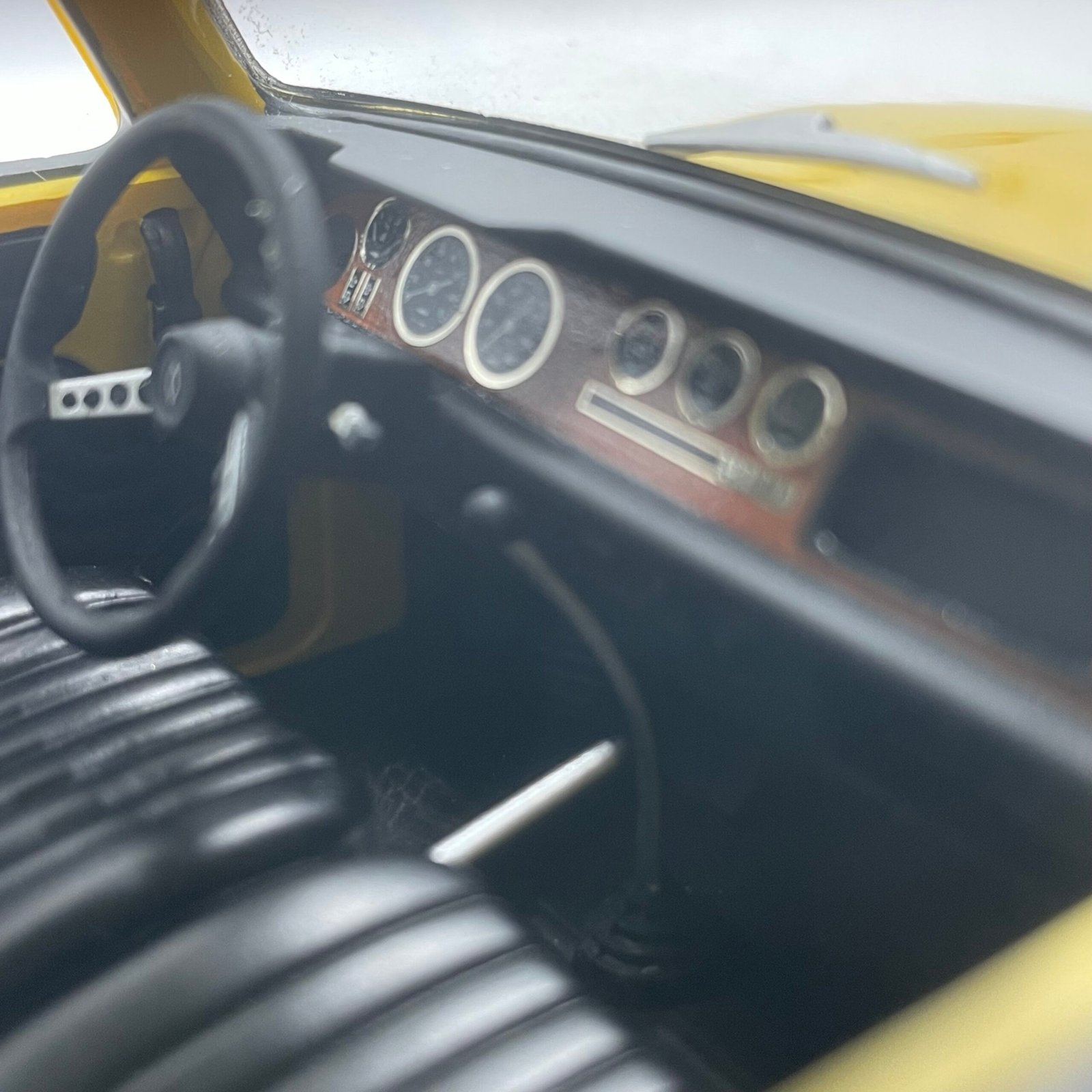 Renault 8 S Yellow Occasion – Image 10