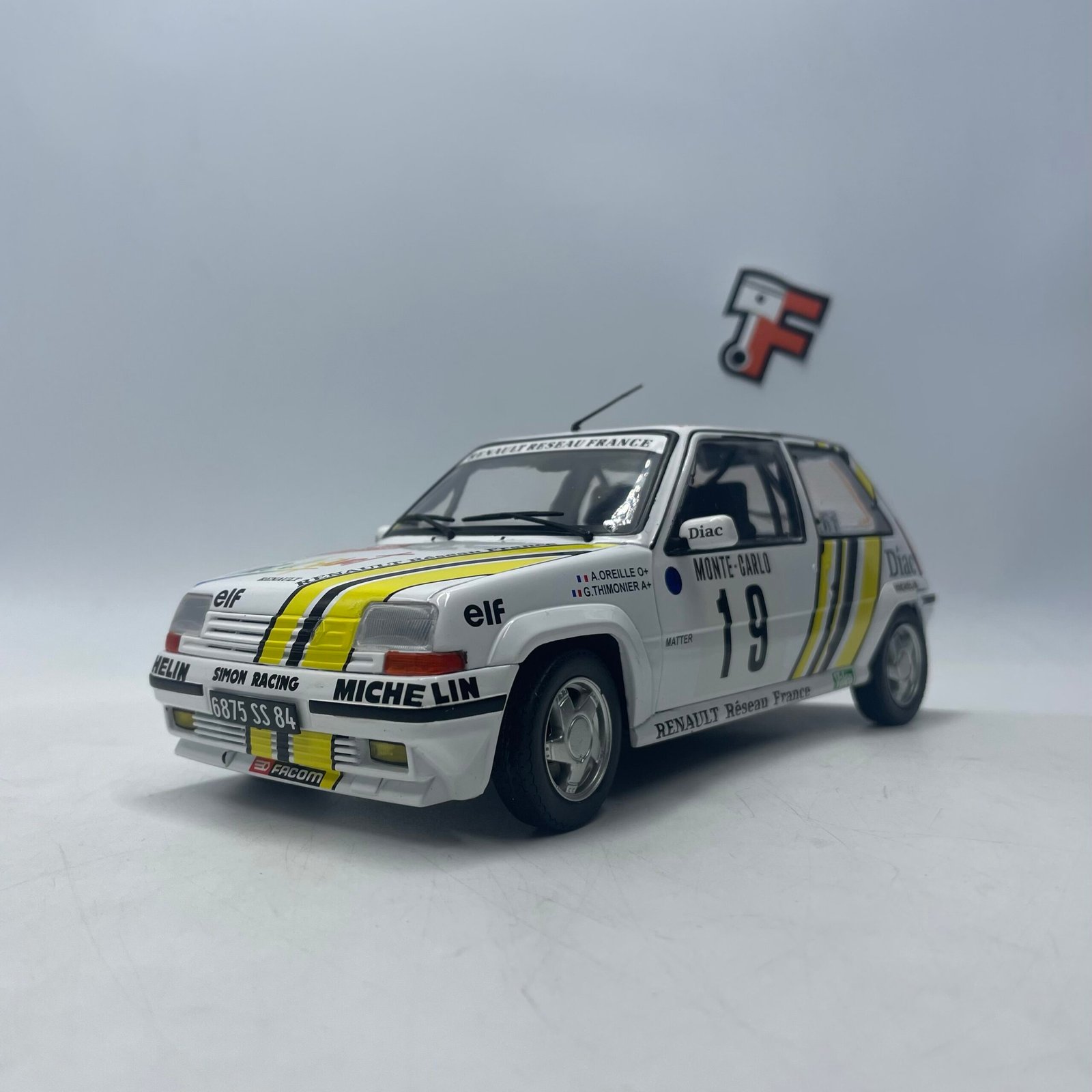 Renault 5 GT Turbo Mk2 Rally Monte Carlo 1989 #19 White Yellow 1/18 – Image 3