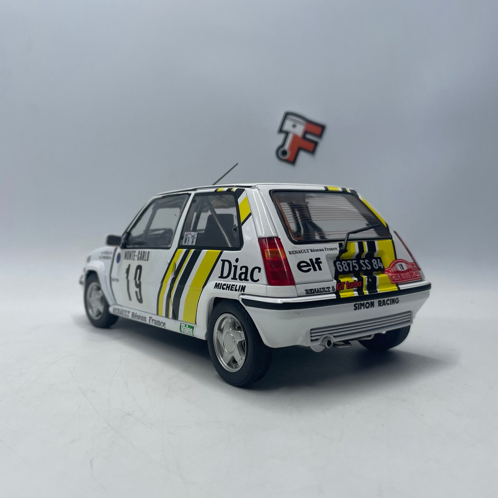 Renault 5 GT Turbo Mk2 Rally Monte Carlo 1989 #19 White Yellow 1/18 – Image 5