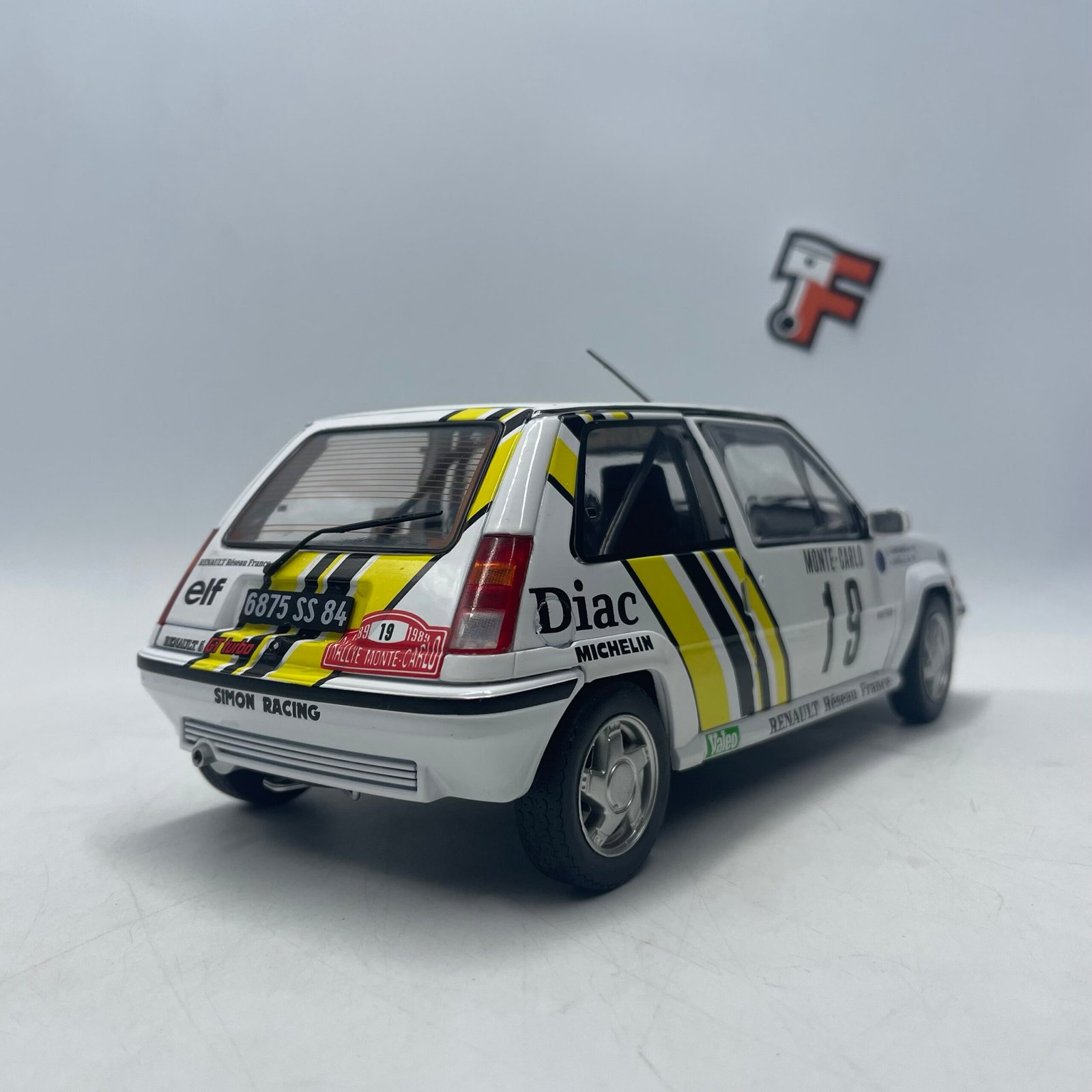 Renault 5 GT Turbo Mk2 Rally Monte Carlo 1989 #19 White Yellow 1/18 – Image 7