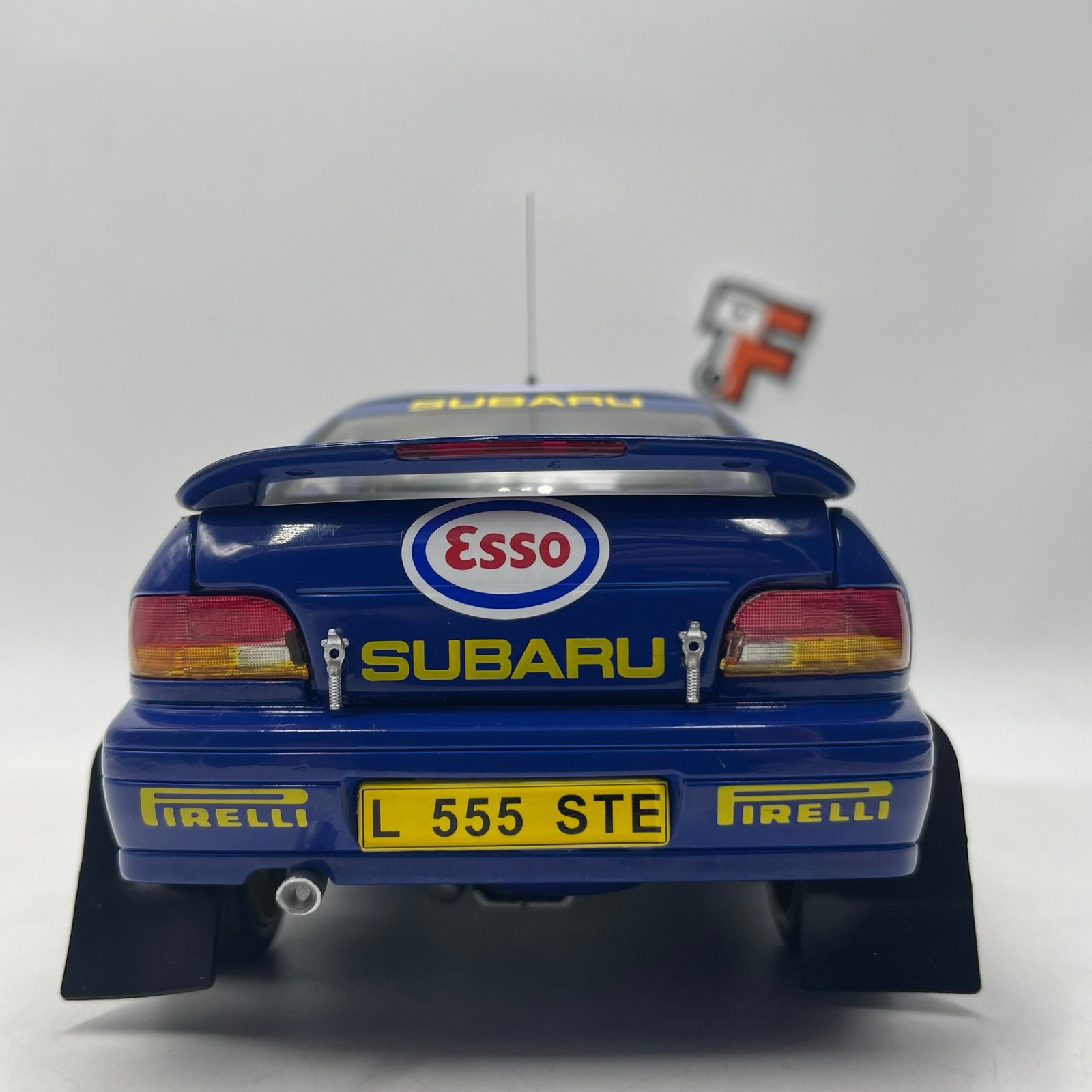 Subaru Impreza 555 #1 Colin Mcrae Winner Memorial Bettega 1993 Limited Edition 1/18 – Image 6