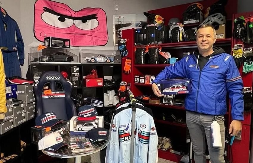 Boutique FRAKAXESSOIRES - voitures miniatures de collection à Collombey-Muraz en Suisse